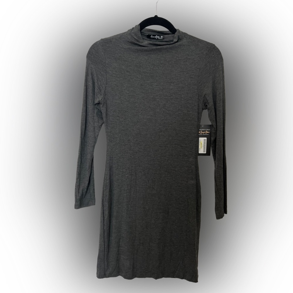 NWT NanaMacs Mock Neck Bodycon Dress